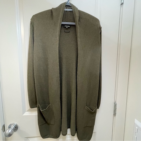 Olive green cardigan with pockets - Picture 1 of 3